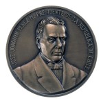 Medallas Presidenciales: Jose Joaquin Perez M. - Envejecido